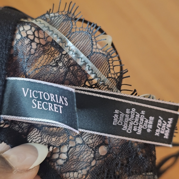 NWOT Victoria's Secret Black Lace Strappy Bodysuit Size XS - Picture 4 of 8